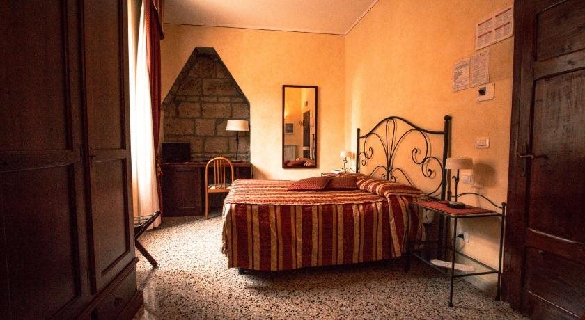 Albergo Guastini - carbon neutral hotel in Pitigliano