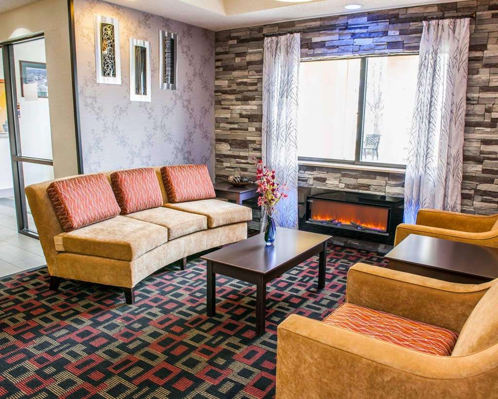 Quality Inn & Suites South Bend Airport - photo 8
