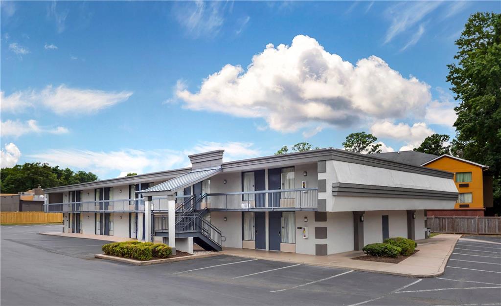 Clarion Pointe Morrow Atlanta South — hotel in Morrow