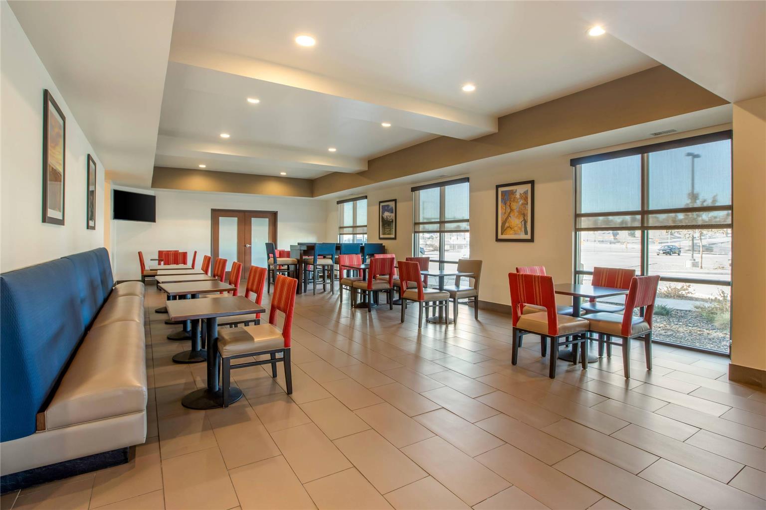 MainStay Suites Near Denver Downtown - photo 25