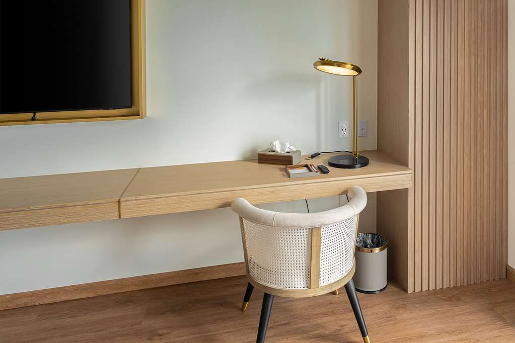 Dolce by Wyndham Hollywood - photo 30