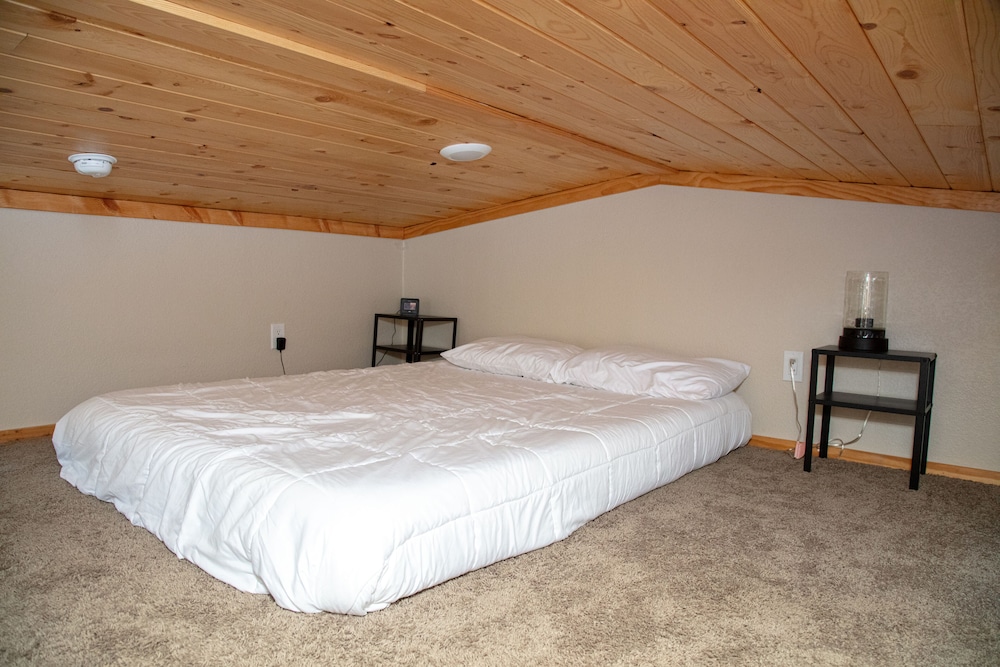 Trail and Hitch Tiny Home Hotel and RV - photo 21
