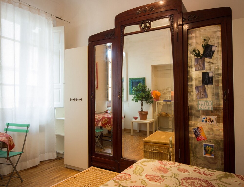 In centro Arianna - last minute hotel in Florence