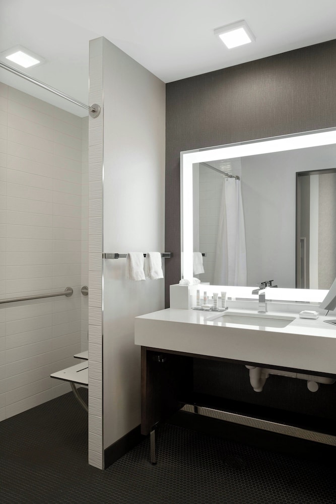 Marriott Tacoma Downtown - photo 41