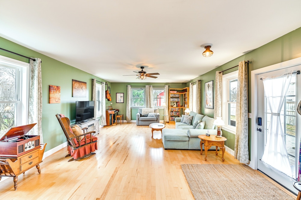 'the Olde Westerlo Village House' Winter Retreat