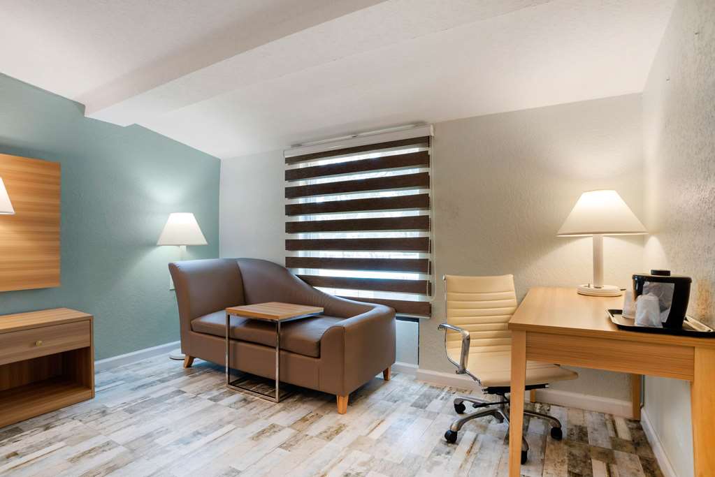 Quality Inn Fort Walton Beach Destin West - photo 11