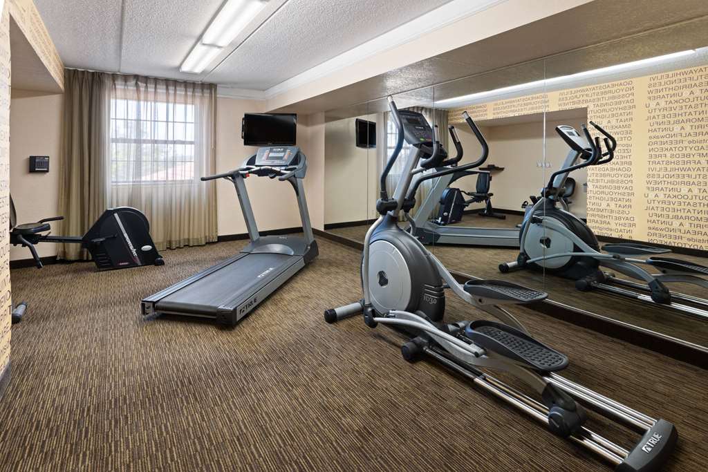 La Quinta Inn by Wyndham Pittsburgh Airport - photo 13