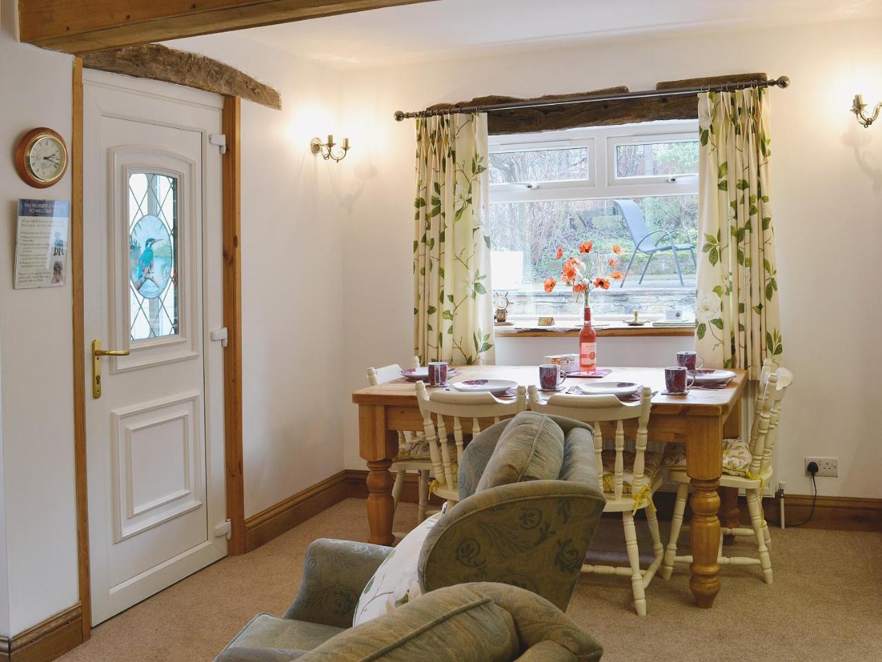 Waterstead Cottage