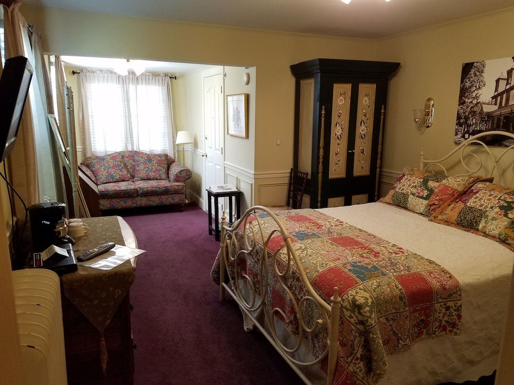 Vandiver Inn - photo 15
