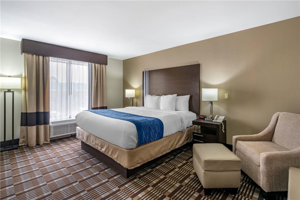 Comfort Inn Sullivan - photo 23