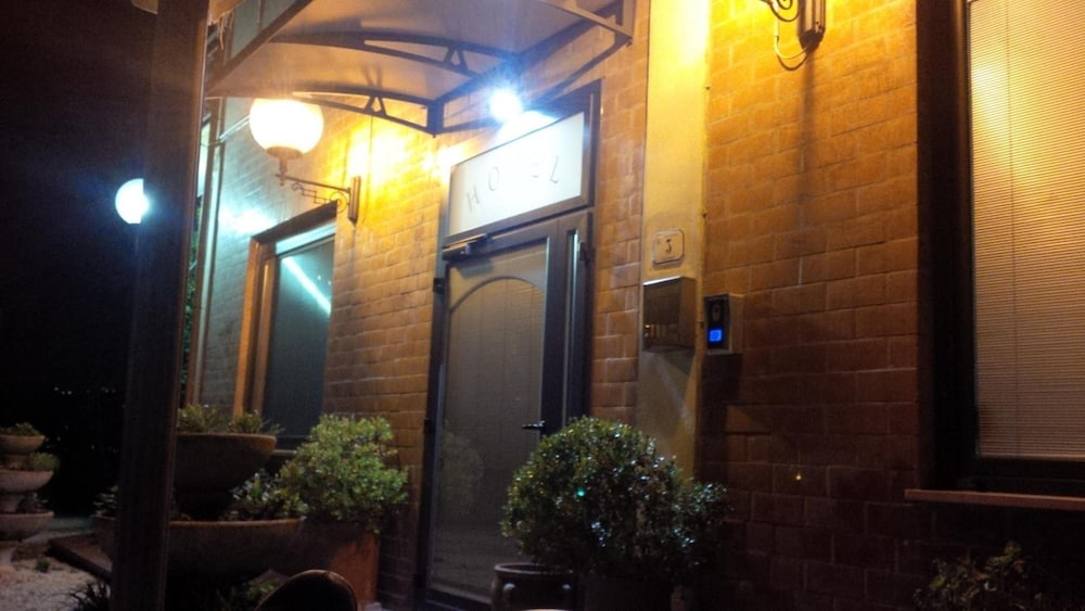 Albergo Ristorante La Greppia — Podenzana