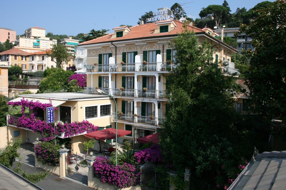 Hotel Miranda — Varazze