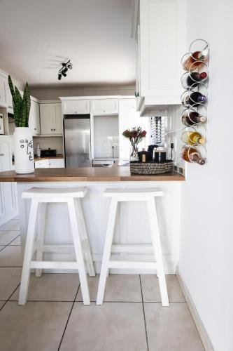 Spacious beachfront Townhouse w garage Blouberg