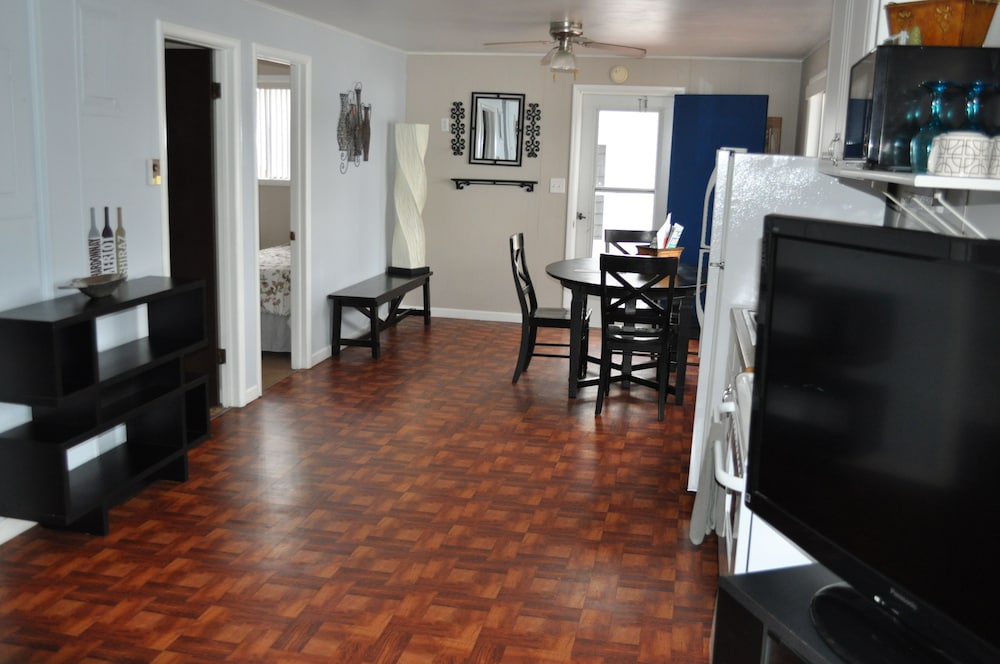 Lake Breeze Resort - photo 52