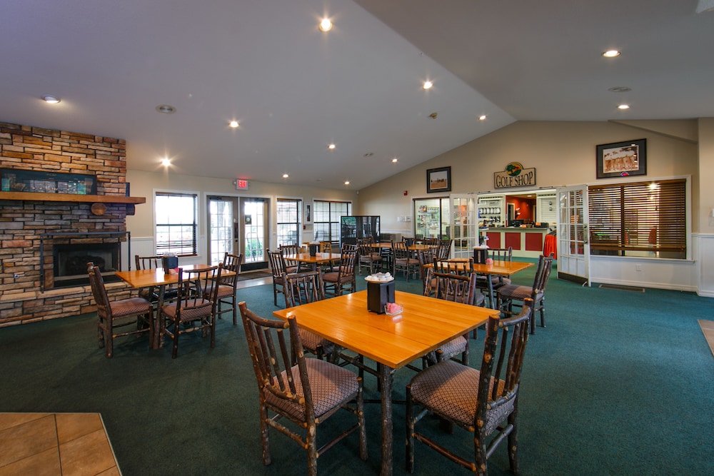 Holiday Inn Club Vacations Holiday Hills Resort Branson by IHG - photo 52
