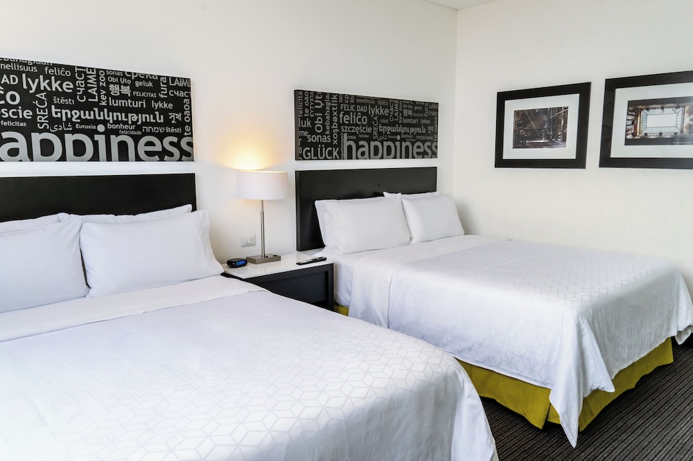 Holiday Inn Express Hotel & Suites Puebla Angelopolis by IHG