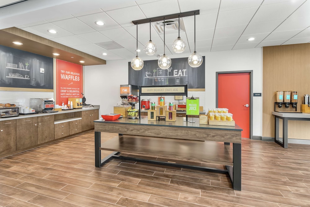 Hampton Inn Odessa Trinity - photo 24
