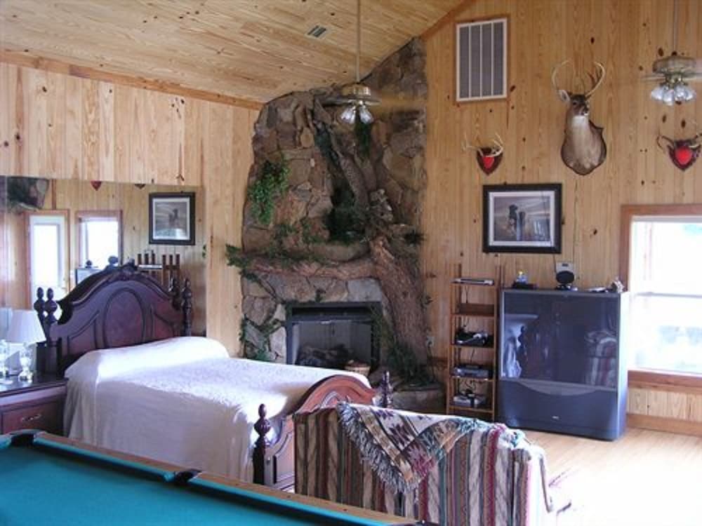 Shalom House Bed and Breakfast - photo 4