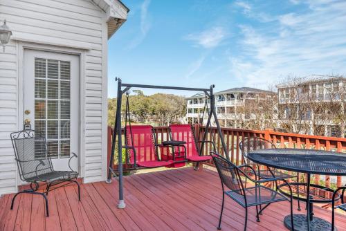 A Bit O'Heaven by Oak Island Accommodations - photo 41