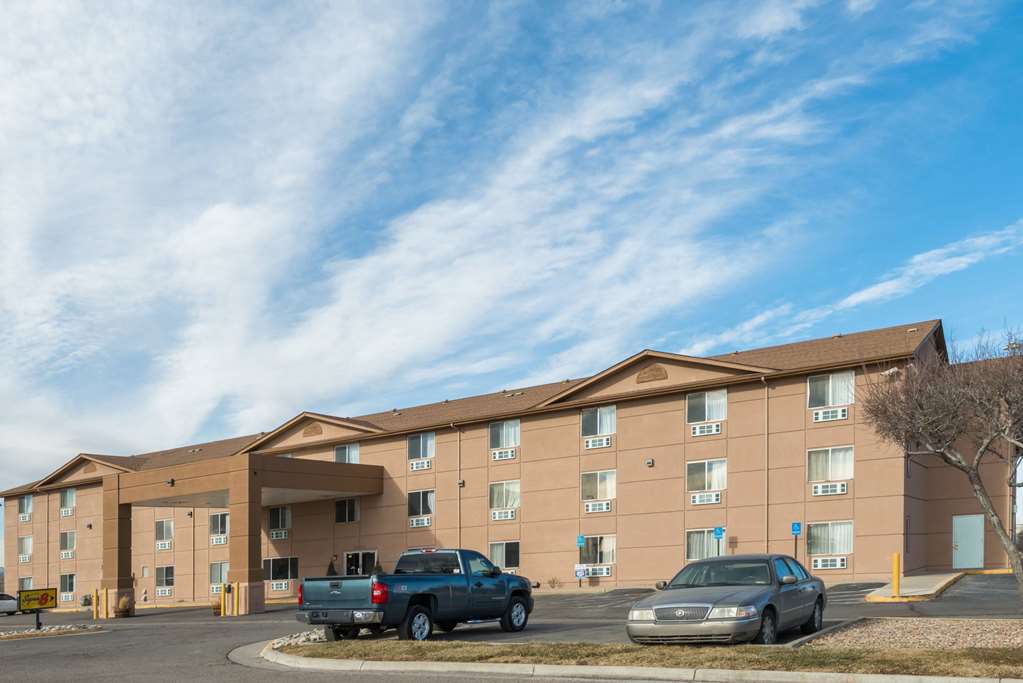 Super 8 by Wyndham Henderson North East Denver - featured photo
