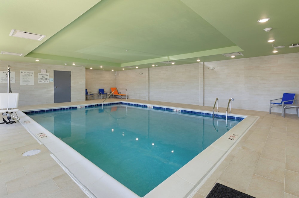 Holiday Inn Express & Suites Abingdon by IHG - photo 8