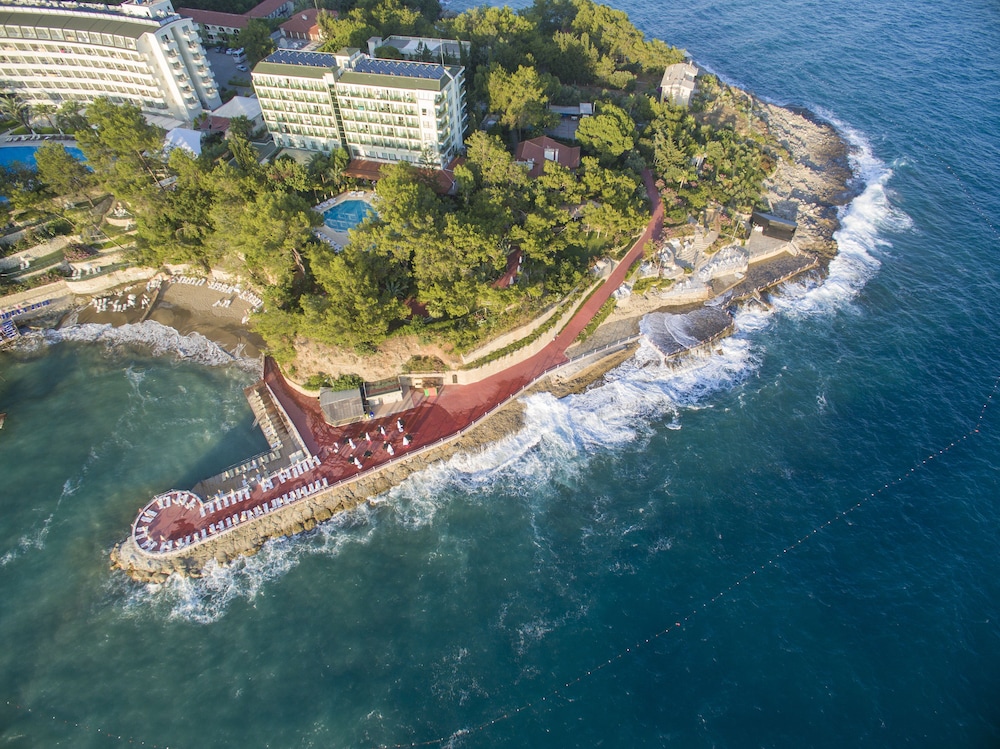Incekum West Hotel — 4-Star Luxury Hotel in Alanya, Turkey
