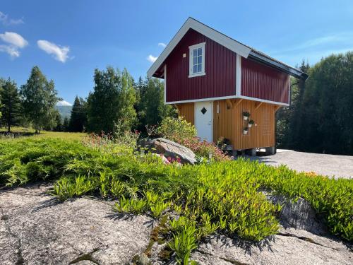 Unik overnatting i Stabbur Minihus — 4-Star Luxury Hotel in Lunde, Norway