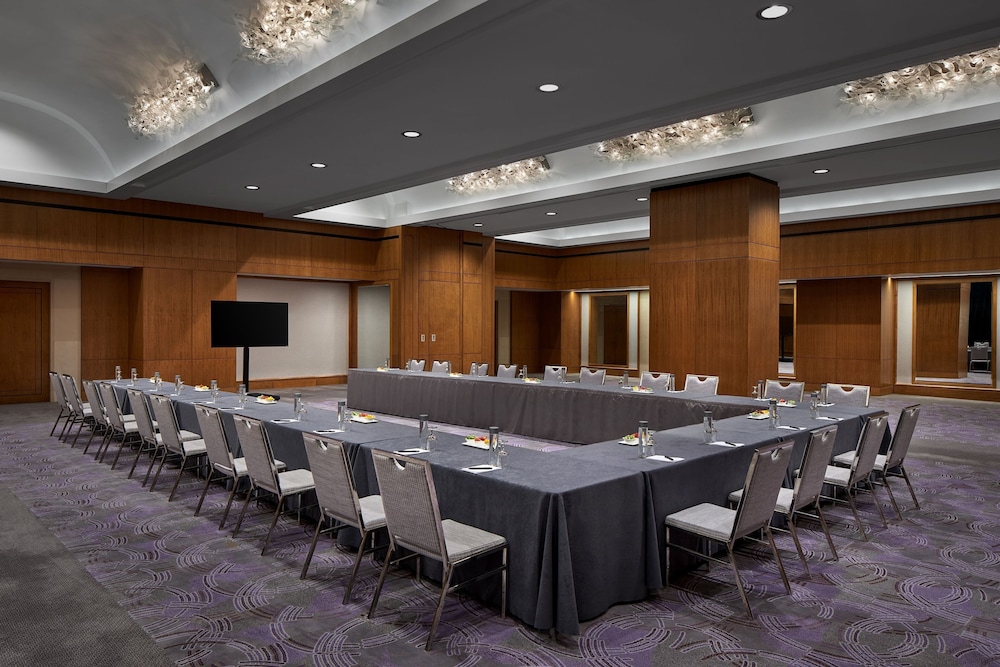 The Opus Westchester Autograph Collection - photo 37