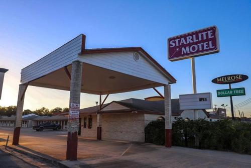 Starlite Motel in San Antonio, United States