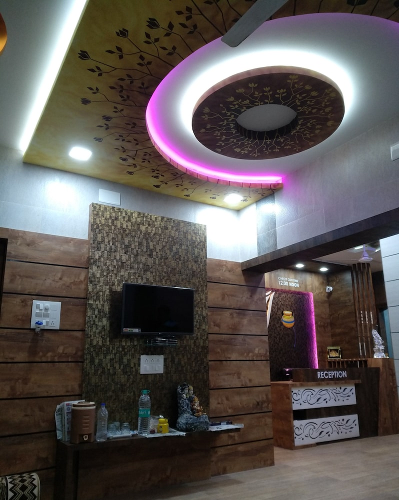 Sky Stays Heaven — hotel in Dwarka