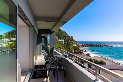 Yolo Spaces Clifton Beach Front Executive Apartment