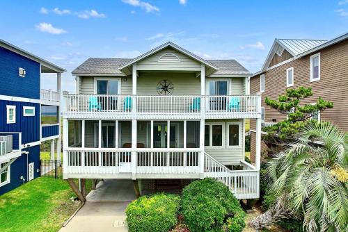 Caswell Dreamin’ in Southport, United States