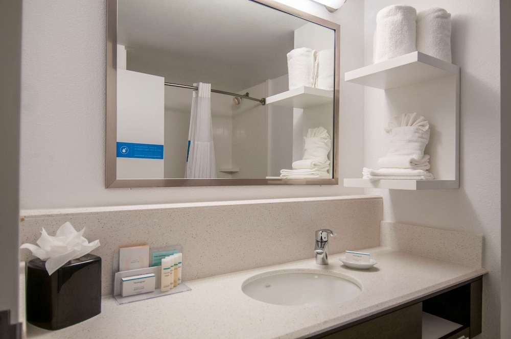 Hampton Inn by Hilton Shreveport Bossier City - photo 21
