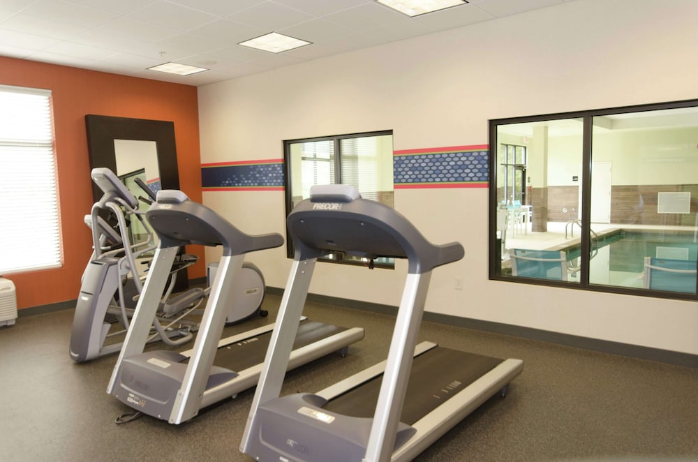 Hampton Inn Hickory - photo 35