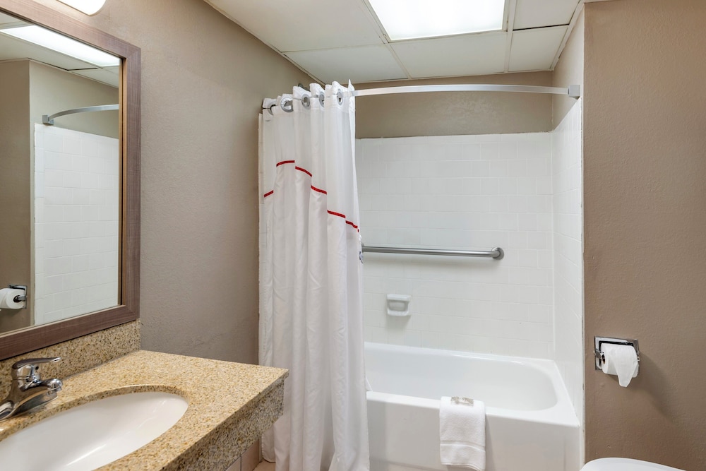 Red Roof Inn Doswell Kings Dominion - photo 26