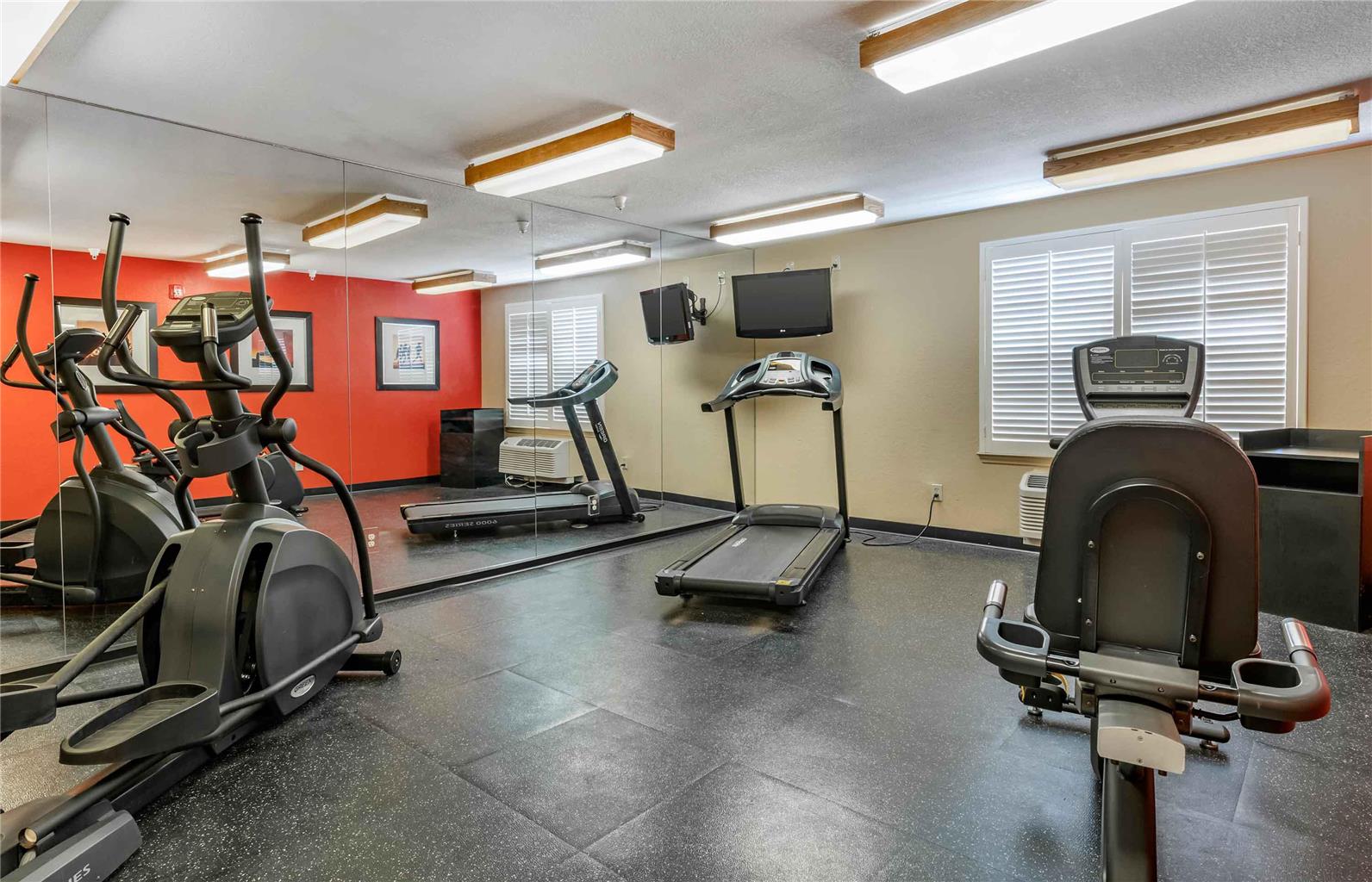 Extended Stay America Suites Jacksonville Deerwood Park - photo 47