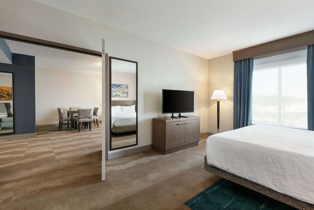 Hilton Garden Inn Harrisburg East - photo 13