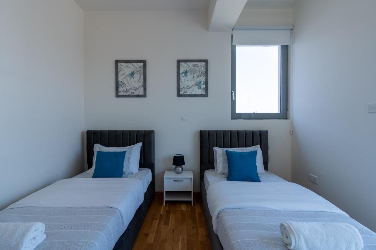 Jay’s Penthouse 2 BR Apt W Terrace in Larnaca