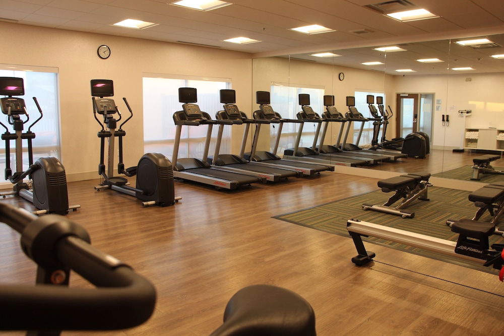 Holiday Inn Express & Suites Phoenix Airport North by IHG - photo 94