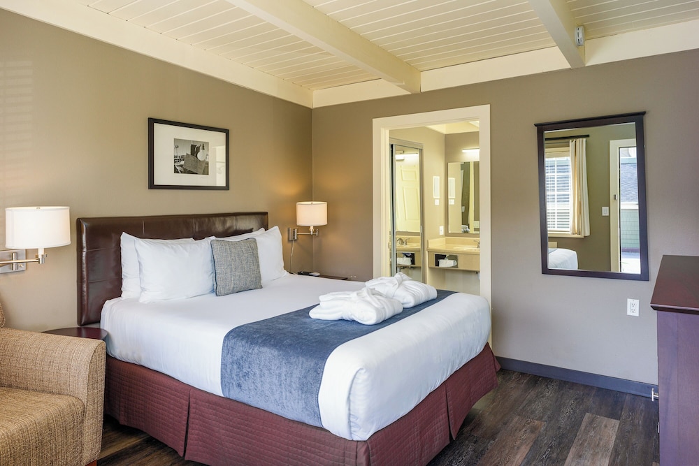 Earthbox Inn & Spa - photo 11