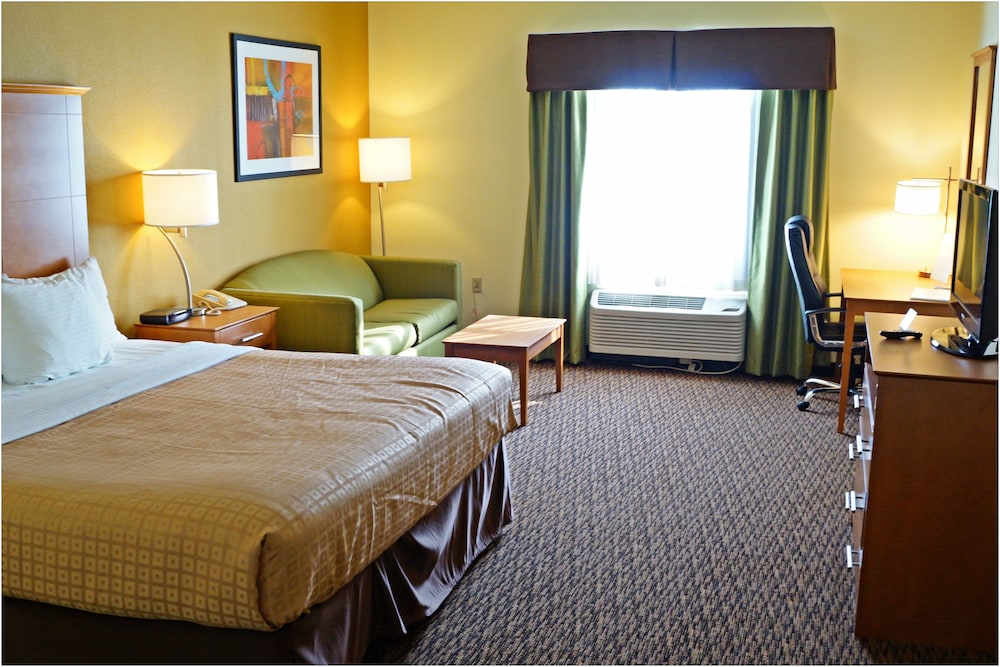 University Hotel & Suites Shippensburg Trademark by Wyndham - photo 5