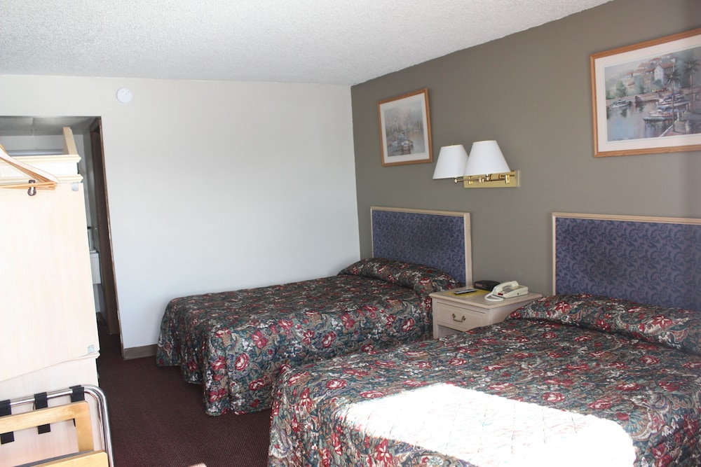 Lake Erie Lodge - photo 7