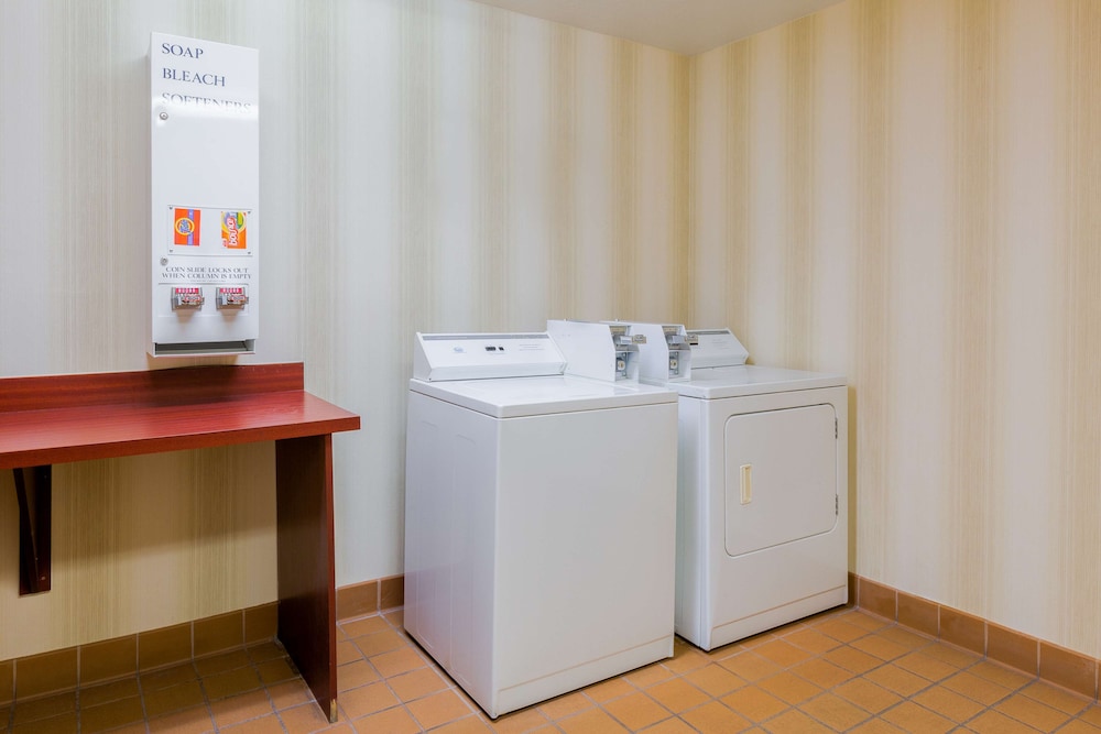 Hampton Inn San Marcos CA - photo 39