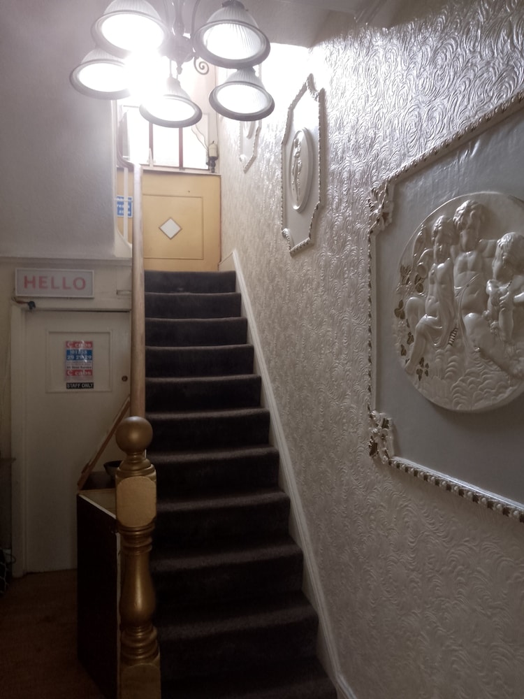 The Shanklin Hotel - carbon neutral hotel in Blackpool