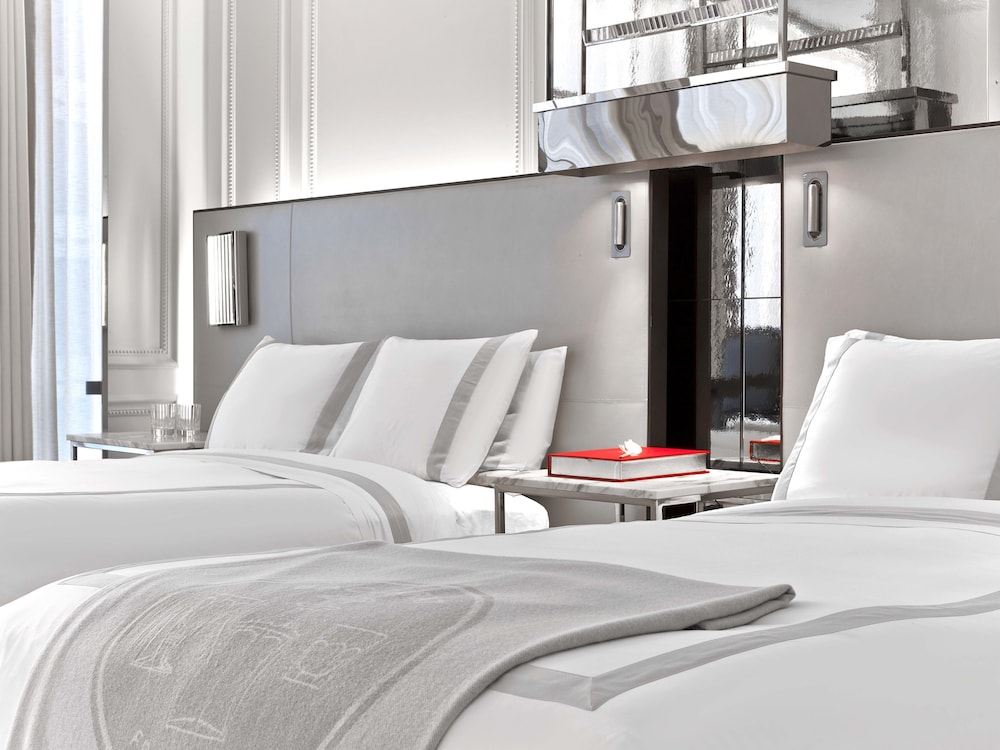 Baccarat Hotel and Residences New York - photo 10