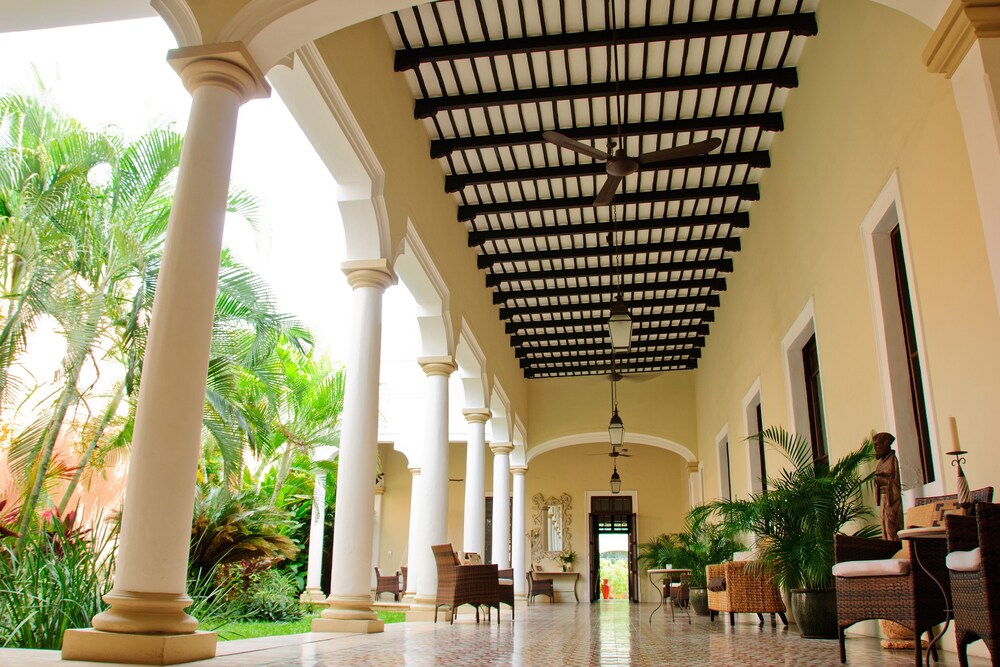 Decu Downtown — 5-Star Luxury Hotel in Merida, Mexico
