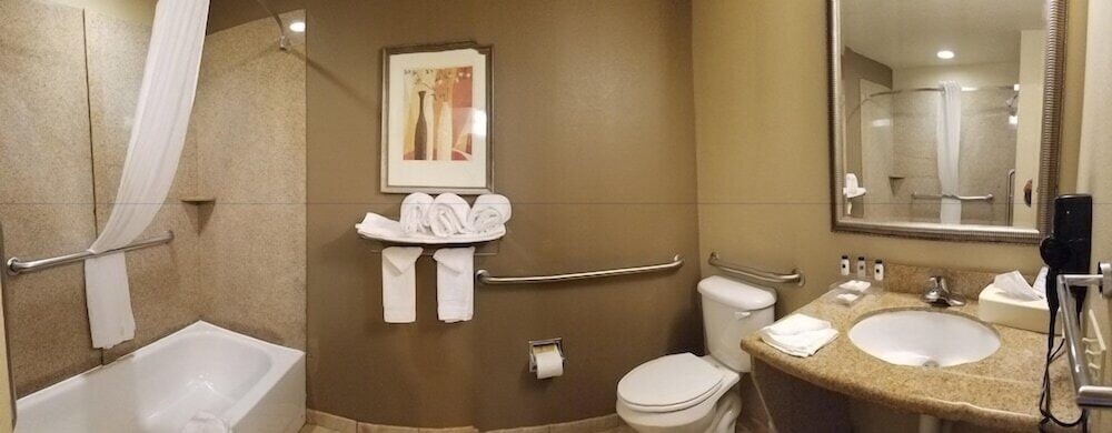 Seffner Inn and Suites - photo 45