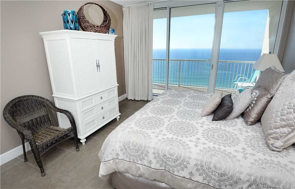 Majestic 2202 West Tower 1 Four Bedroom Condo - photo 5