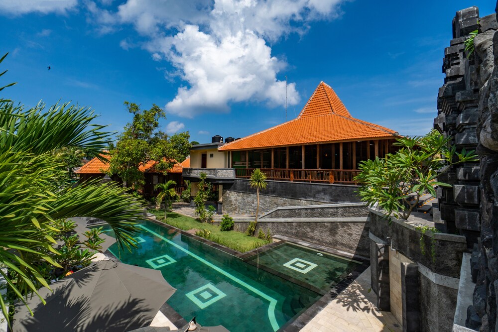 Bale Gede Lembongan - last minute hotel in Bali