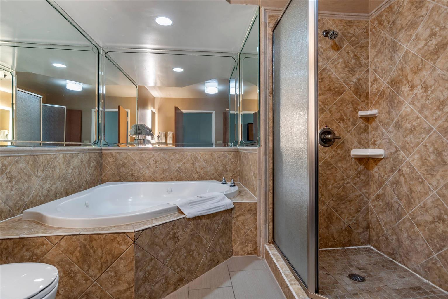 Comfort Suites Vicksburg - photo 13